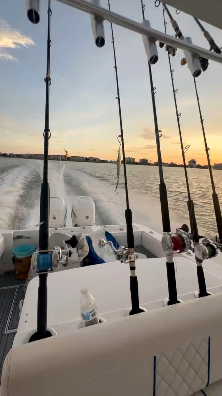 Rods racked and rigged for the run offshore at first light